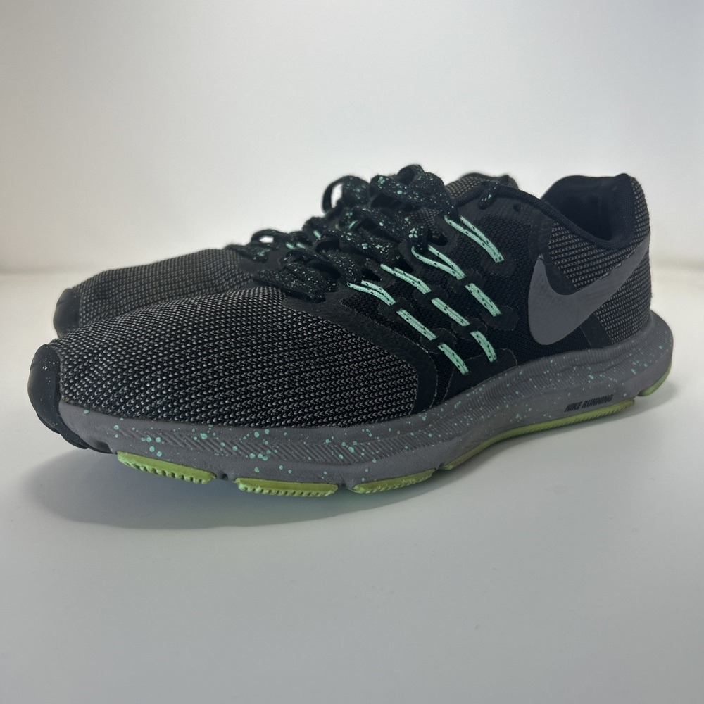 Nike Run‎ Swift Running Shoes Womens SZ 9 Gray Black Green AR1904-001